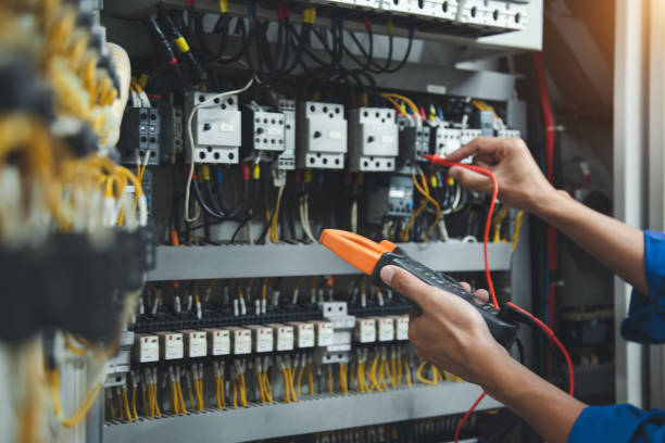 Best Local Electrician Companies  in Mcminnville, OR