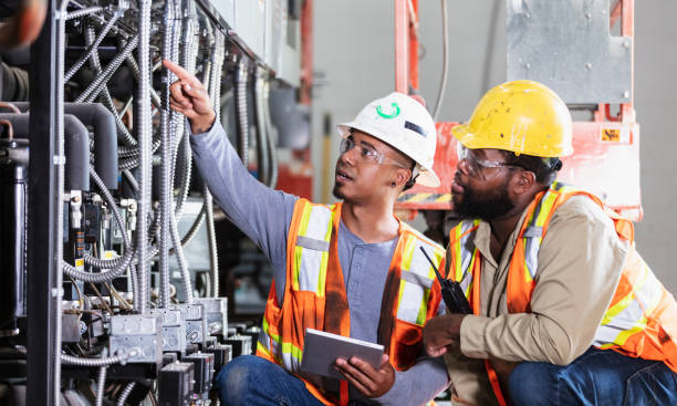 Best Affordable Electrician  in Mcminnville, OR