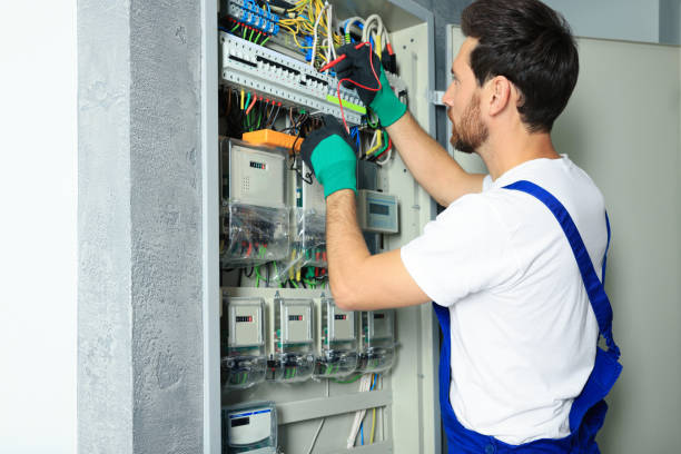 Best Emergency Electrical Repair  in Mcminnville, OR